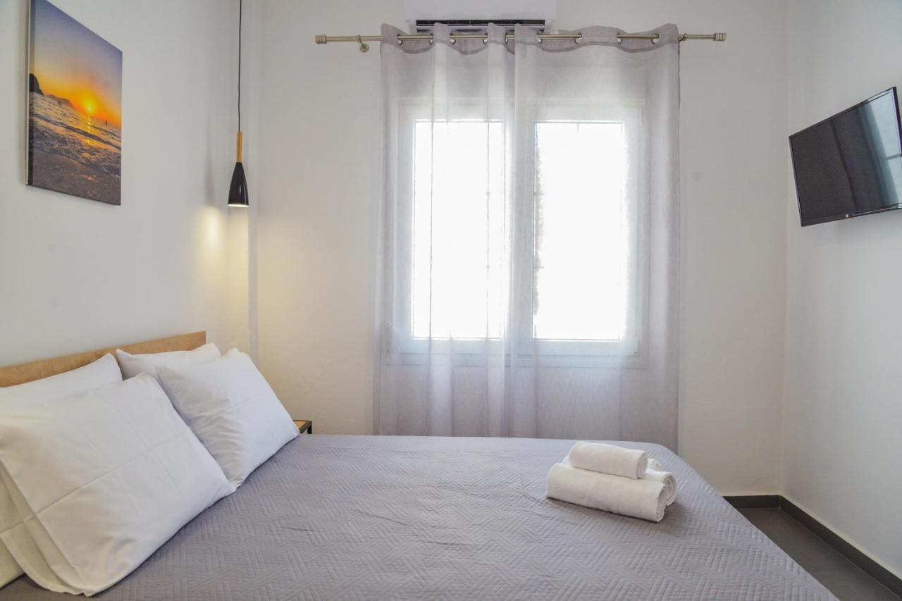 Tzoka'S Apartments アダマス エクステリア 写真