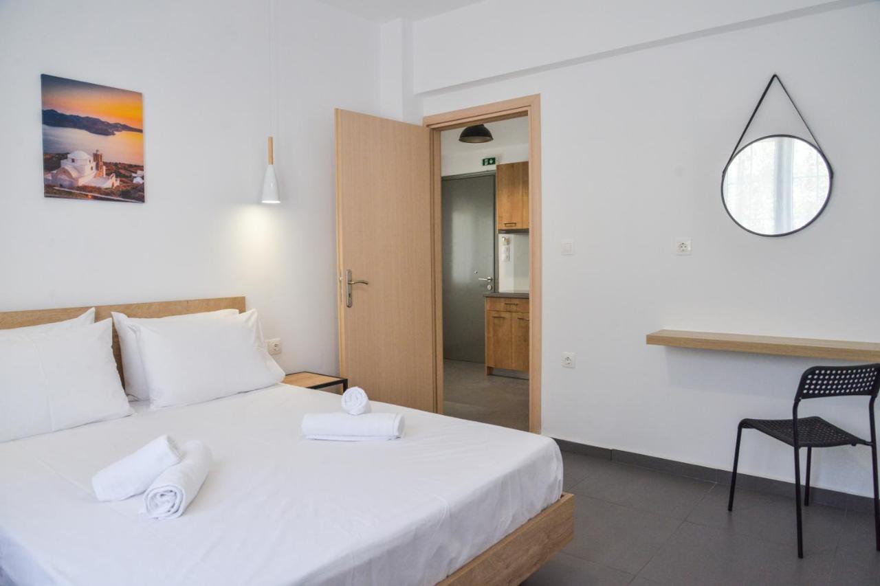 Tzoka'S Apartments アダマス エクステリア 写真